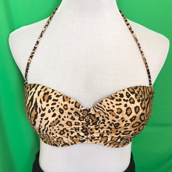 NWOT Victoria’s Secret leopard bikini top 34D - Picture 3 of 9